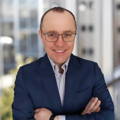 Dr. Bogdan Savych